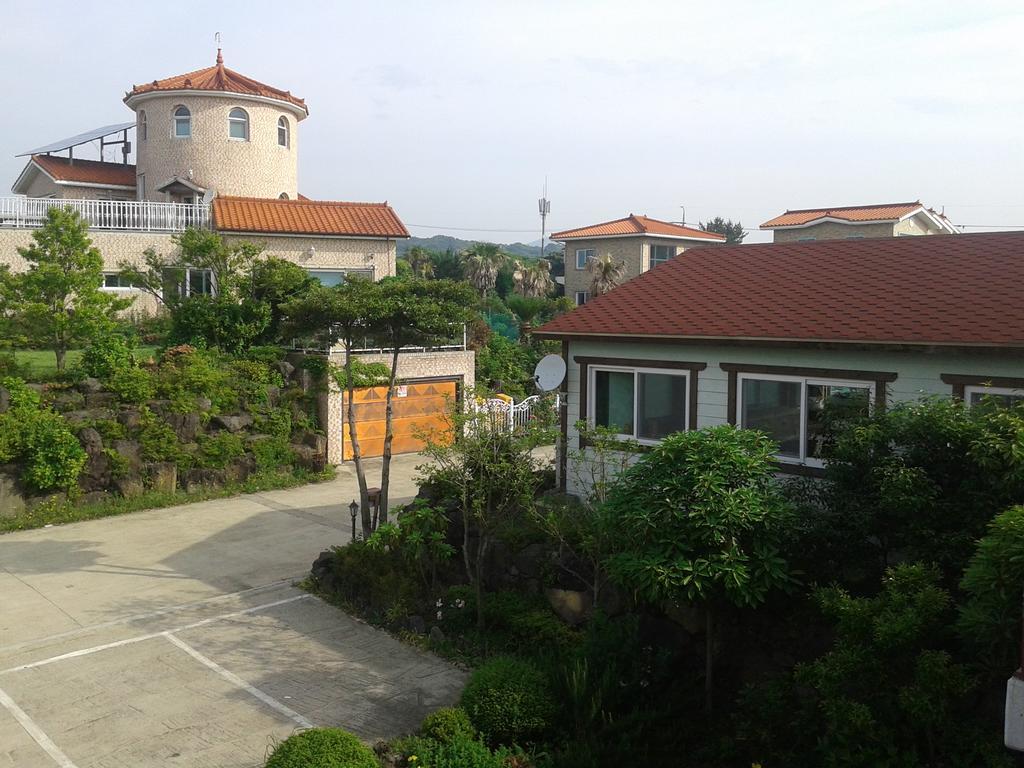Jeju Myung House Villa Seogwipo Exteriör bild